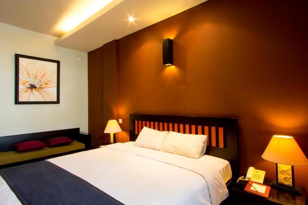 Eclipse Hotel Prawirotaman Джок'якарта Екстер'єр фото